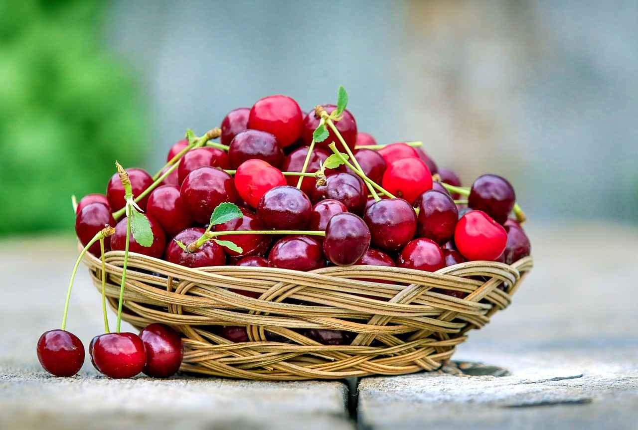 How to Use Hawthorn Berry